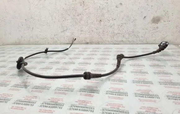 Volkswagen Golf Plus Rear ABS sensor wiring 1K0927904Q