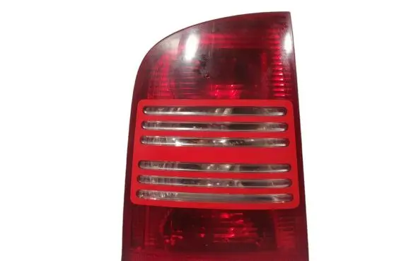 Skoda Octavia Mk1 (1U) Rear/tail lights 1U9945095 1U9945111