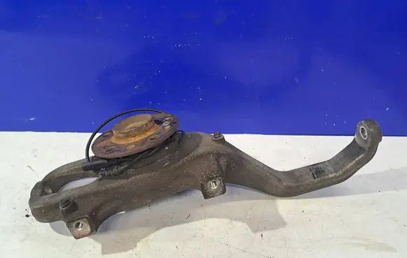 Maserati Ghibli Front wheel hub