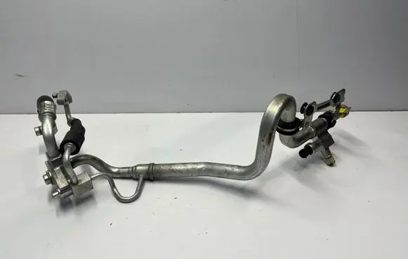 Maserati Quattroporte Air conditioning (A/C) pipe/hose 670007956