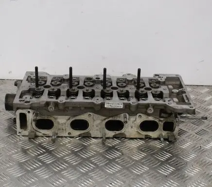Opel Insignia A Engine head 55571949