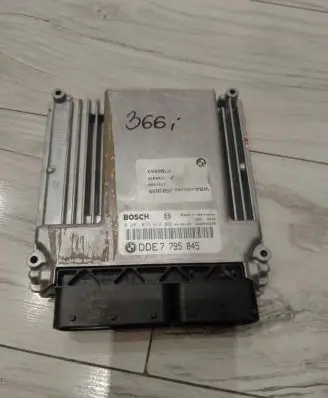 BMW 1 E81 E87 Engine control unit/module ECU 0281011416
