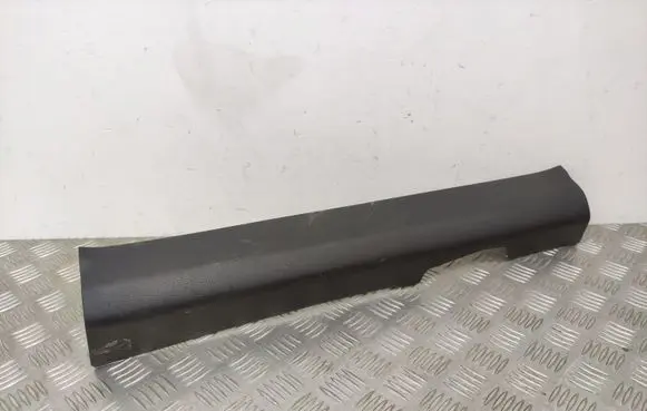 Nissan X-Trail T32 Front sill trim cover 769514CE0A