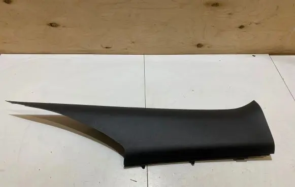 Ford Mustang VI (C) pillar trim FR3B6331011AFW