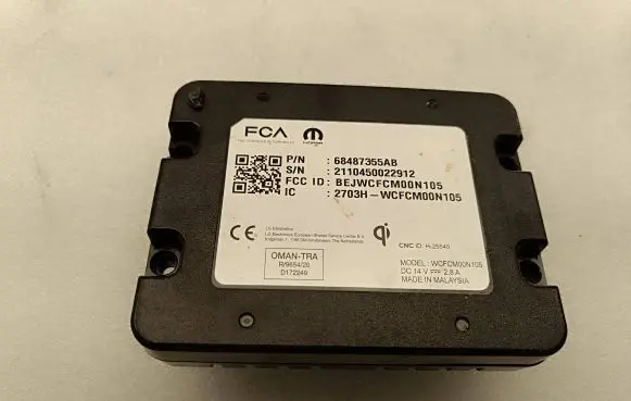 Chrysler Pacifica Wireless charging module 68487355AB 2110450022912