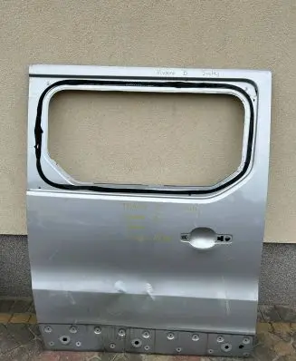 Opel Vivaro Side sliding door drzvivb1