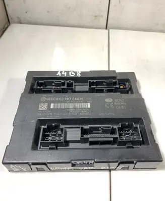 Audi A4 S4 B8 8K Comfort/convenience module 8K0907064N