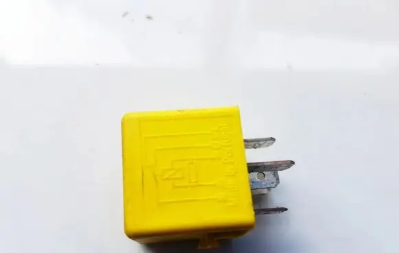 Mercedes-Benz S W220 Other relay A0025421419