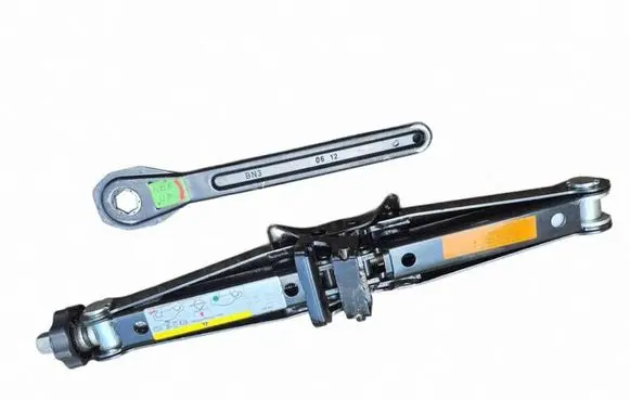 Audi Q7 4L Lift Jack 7L6011031B