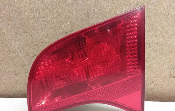 Audi A4 S4 B7 8E 8H Tailgate rear/tail lights 8E9945094