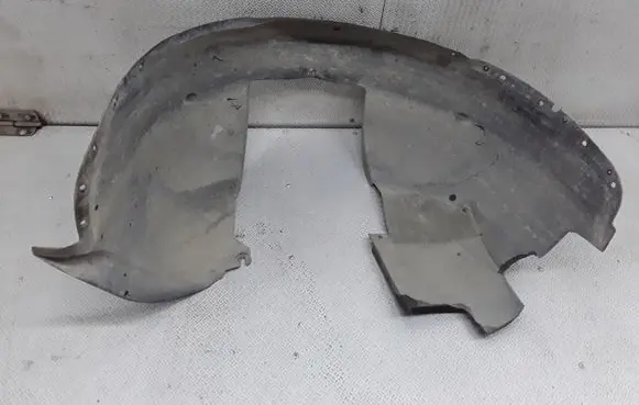 Volvo V70 Front wheel arch liner splash guards 8648174