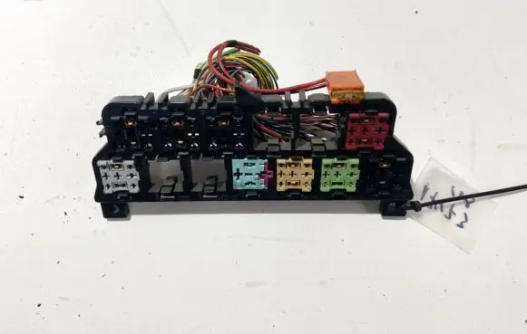 Skoda Superb B5 (3U) Fuse box set 8d0937503e