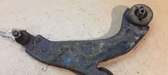 Ford Mondeo Mk III Front lower control arm/wishbone