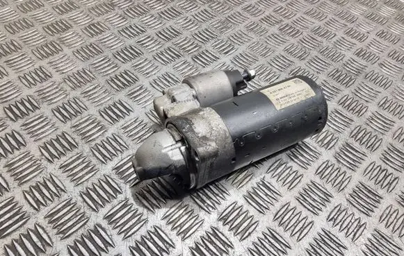 Mercedes-Benz E W212 Starter motor A6519064300 20131026 0001139085