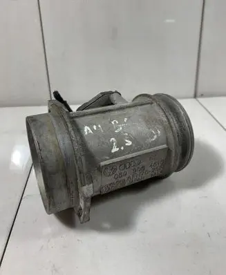 Audi A4 S4 B6 8E 8H Mass air flow meter 059906461G