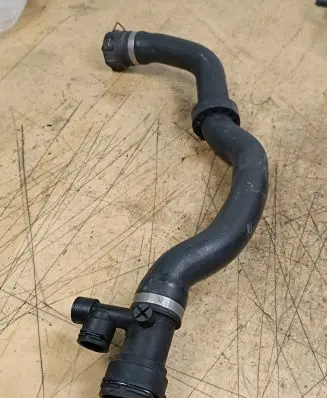 BMW X5 E53 Engine coolant pipe/hose 1153778827604 11537788276 7788276