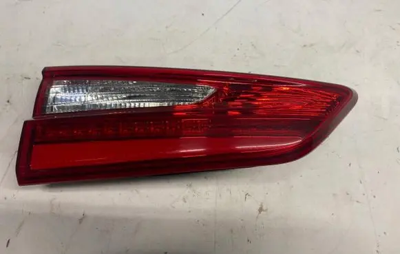 KIA Optima Tailgate rear/tail lights
