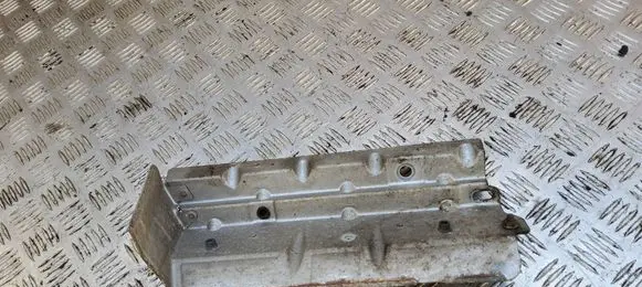 Audi A3 S3 8P Heat shield in engine bay 06H129597B