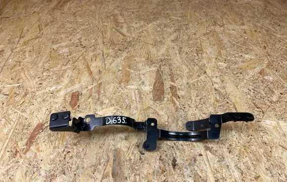 Volvo XC40 Radiator mount bracket 32224213