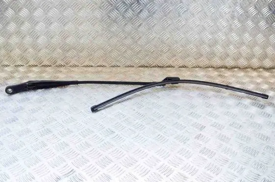 Peugeot 3008 I Windshield/front glass wiper blade 3392125734L 3392125734