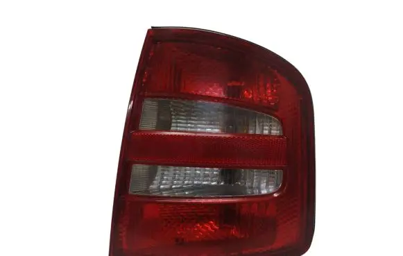 Skoda Fabia Mk1 (6Y) Rear/tail lights 6Y9945096 6Y9945112