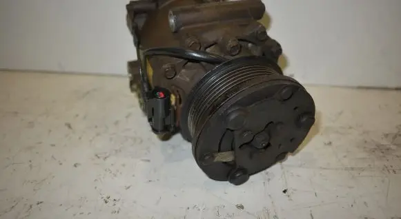 Ford Fiesta Air conditioning (A/C) compressor (pump) 2S6H19D629AB