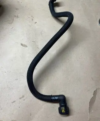 Volvo XC60 Gearbox oil cooler pipe/hose 31319054