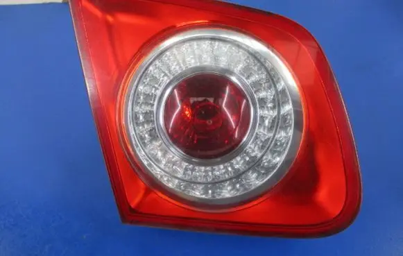 Volkswagen Jetta V Rear/tail lights 1K5945093