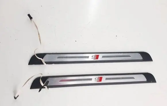 Audi Q4 Sportback e-tron Front sill (body part) 8Y0947417A 8X0947417A