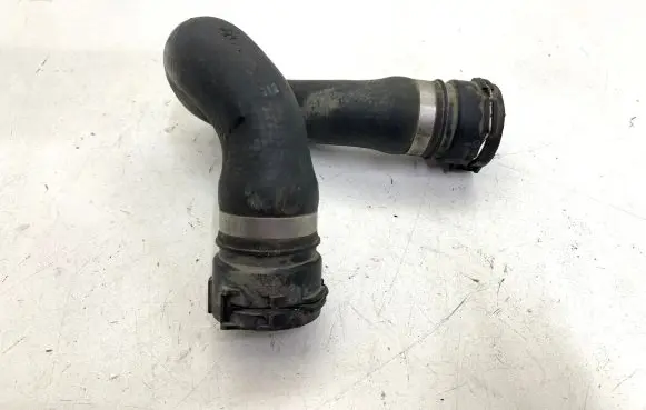 Audi S5 Engine coolant pipe/hose 8k0121101j