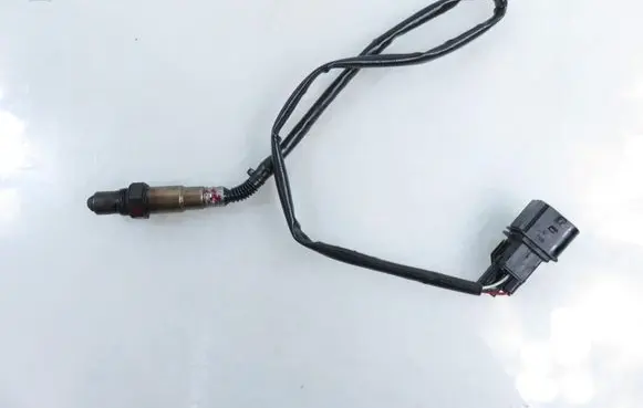 Volkswagen Golf V Lambda probe sensor 0258007355