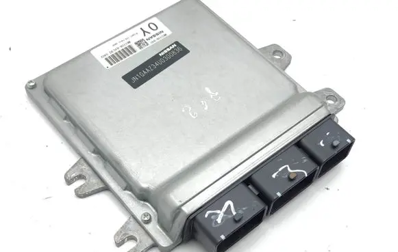 Nissan 370Z Engine control unit/module MEC108830 MEC108830B20402