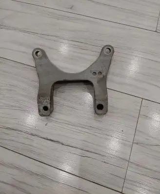 Jaguar XF X250 Gearbox mounting bracket CX23-209033-AA