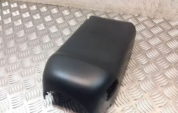 Steering wheel column trim