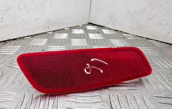 Opel Mokka B Rear tail light reflector 9835790680