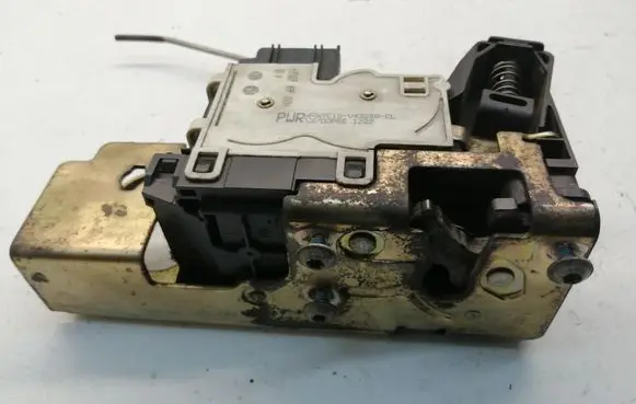 Ford Transit Rear door lock YC15V43288CL