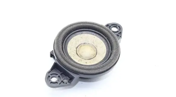 Toyota Yaris XP210 Panel speaker 8615052100