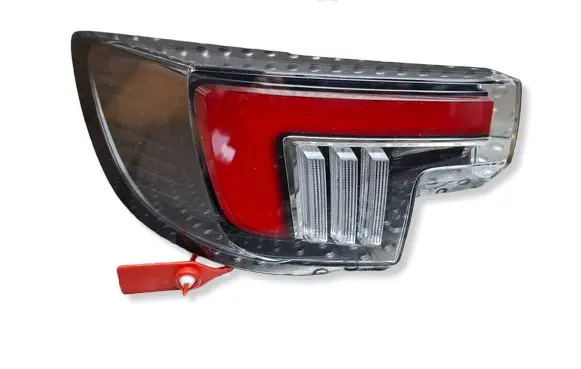 Opel Mokka B Rear/tail lights S26312940 9833721880