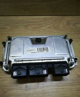 Citroen Xsara Engine control unit/module 9643840780 026120 ME74490