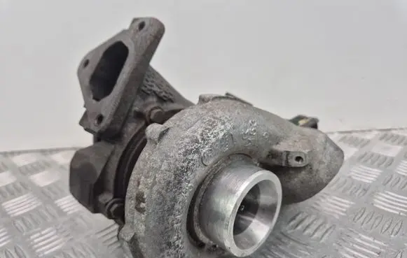 Mercedes-Benz C W203 Turbo A6460900080
