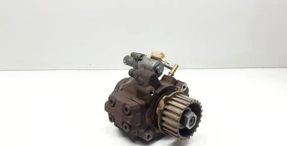 Volvo V40 Fuel injection high pressure pump 9676289780