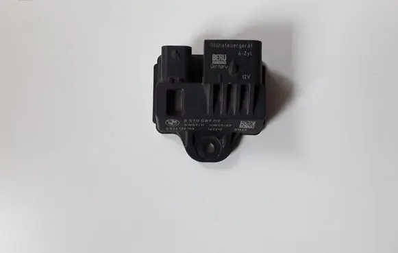 BMW 1 F20 F21 Glow plug pre-heat relay 857008702