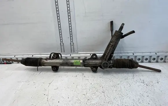 Mercedes-Benz Sprinter W901 W902 W903 W904 Steering rack A9014611401