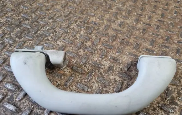 Skoda Fabia Mk3 (NJ) Rear interior roof grab handle 5L6857607N