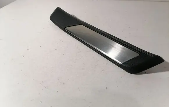 Rear sill trim cover