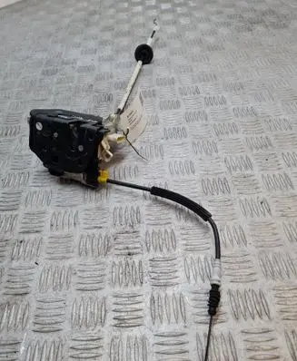 Audi Q5 SQ5 Rear door lock 8K0839015C