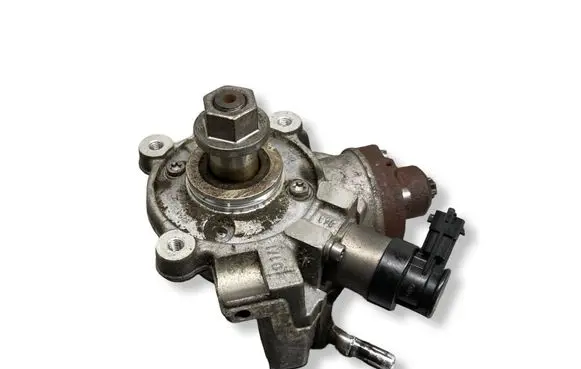 Citroen C4 Cactus Fuel injection high pressure pump 0445010739 9811347380