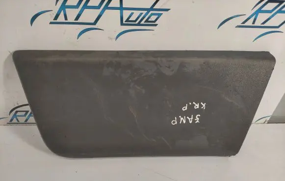 Citroen Jumper Front door trim (molding) 1305773070 B803