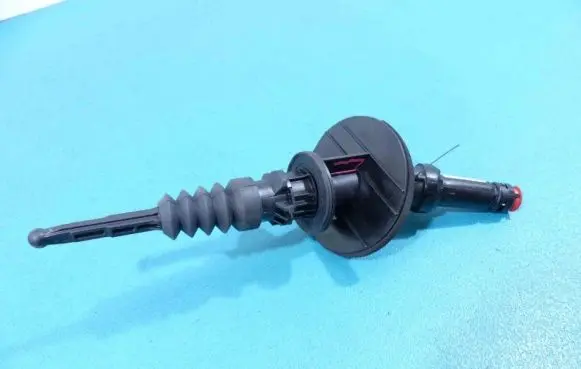 Clutch slave cylinder