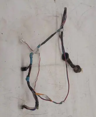 Toyota Corolla Verso E121 Rear wire harness sleeve 8215313061